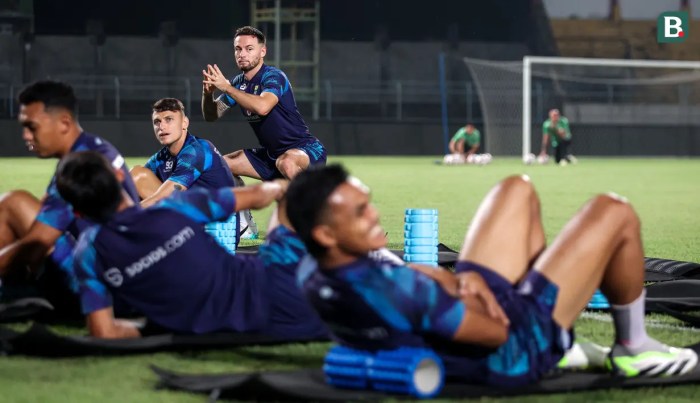 Persib Prediksi Formasi Mengerikan Persib Usai Thom Haye Gabung